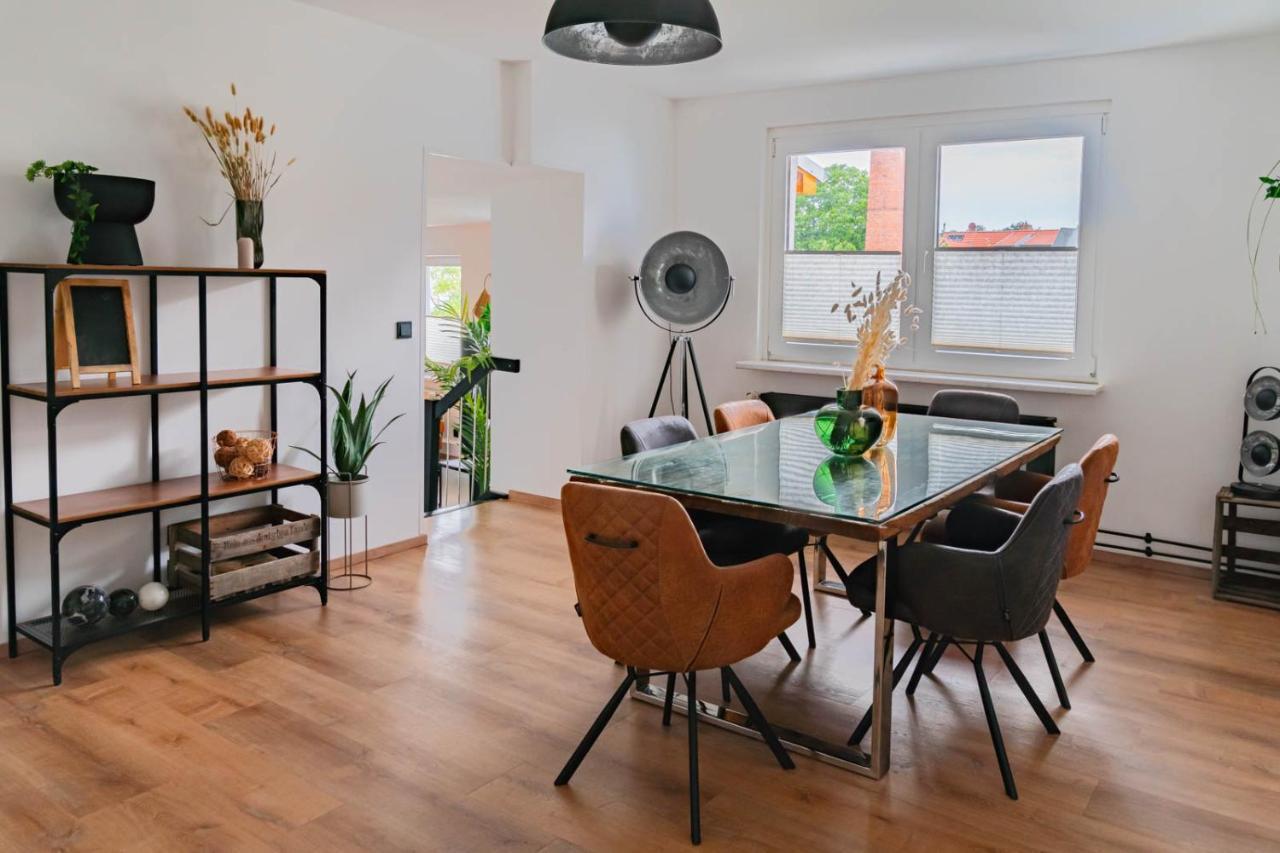 Haus Shiralee - Das Ferienhaus Warnemuende ロストック エクステリア 写真